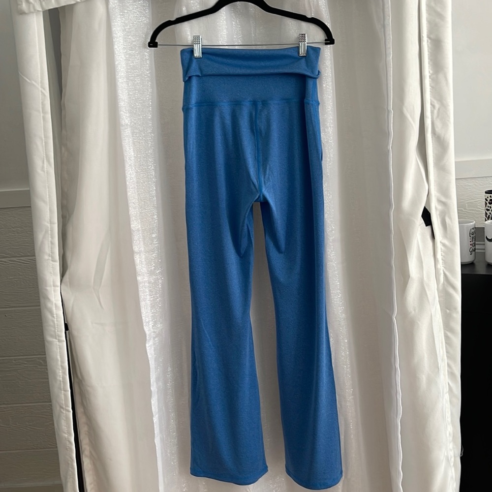 BLUE HALARA YOGA PANTS